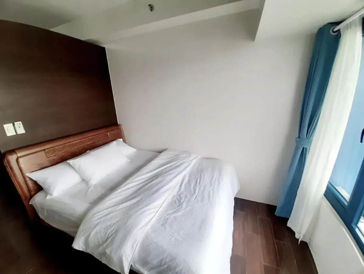 Air Residence Makati Manila Apartment