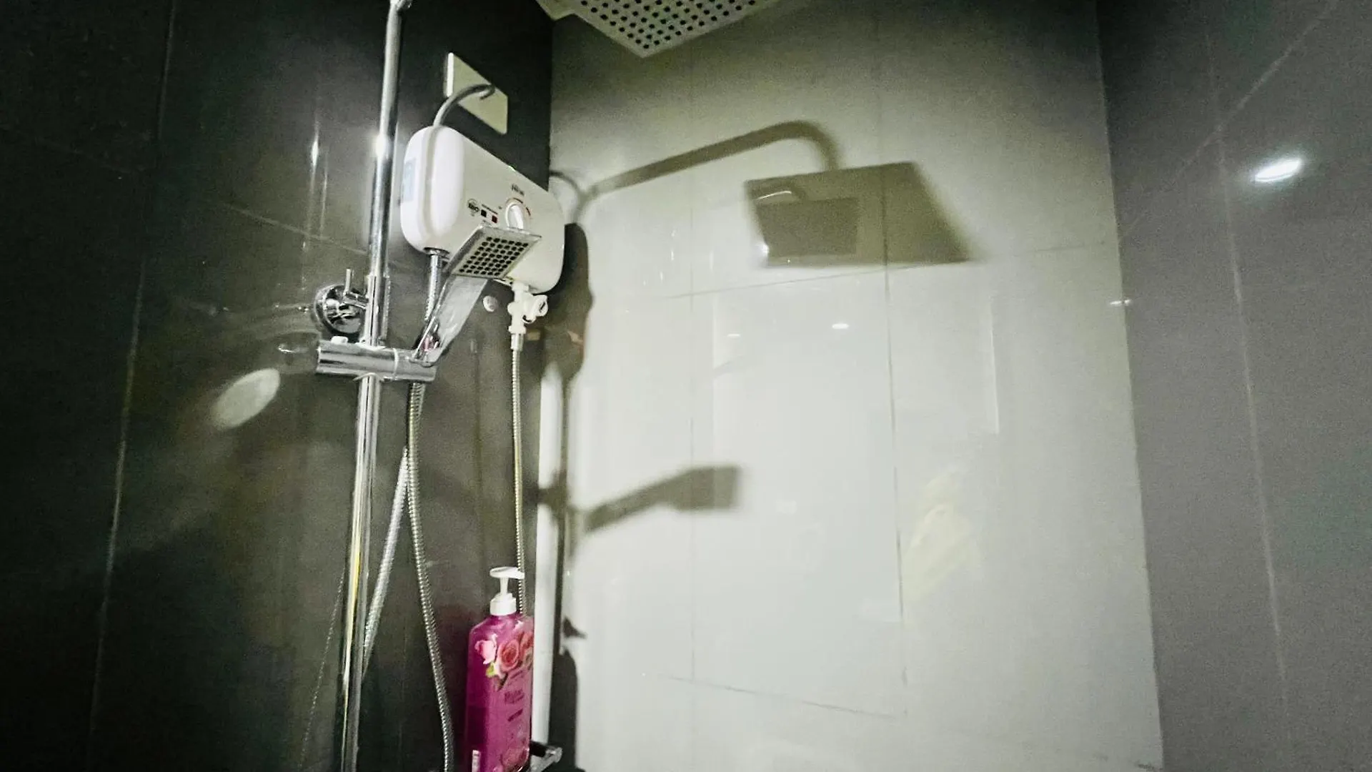 Air Residence Makati Manilla Appartement